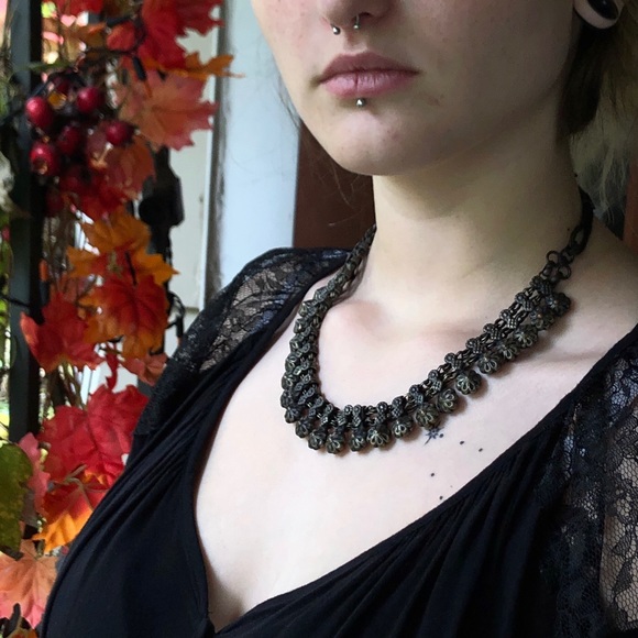 Dark Metal Copper Tone Boho Flower Necklace - Picture 2 of 5